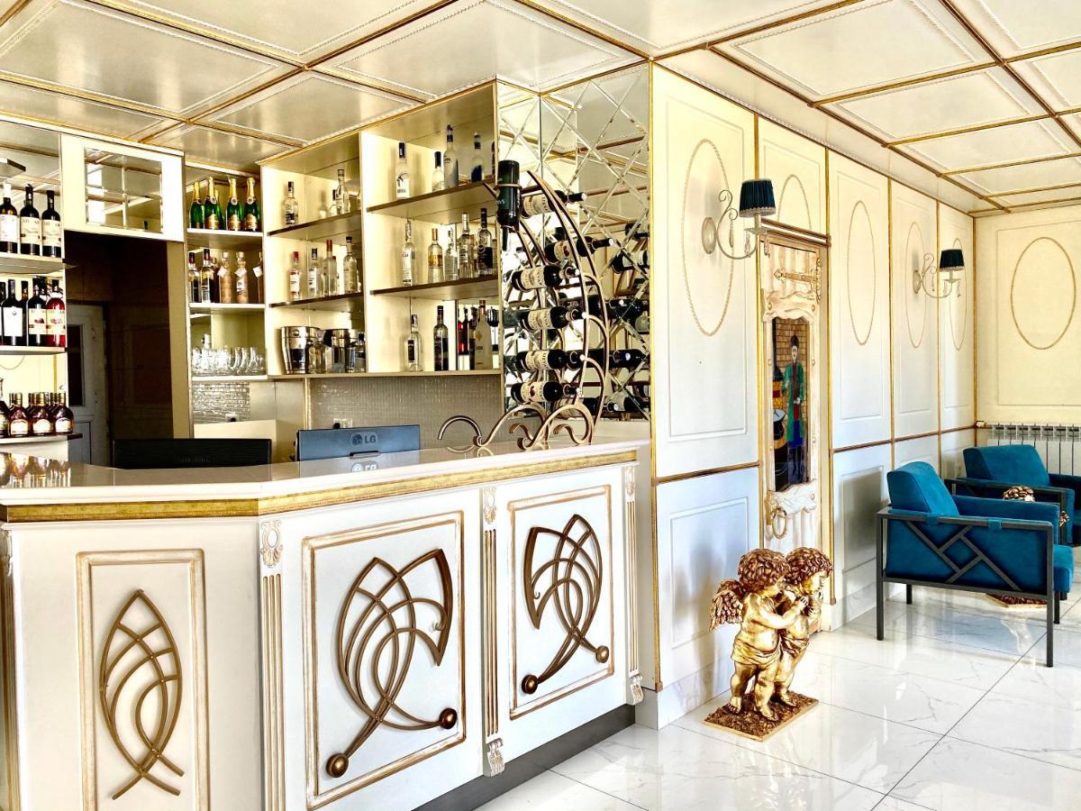 Parvana Hotel Gyumri ภายนอก รูปภาพ